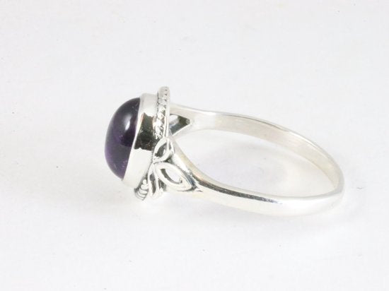 Fijne bewerkte zilveren ring met amethist afbeelding 2