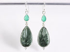 Lange zilveren oorbellen met serafiniet en groene onyx afbeelding 4
