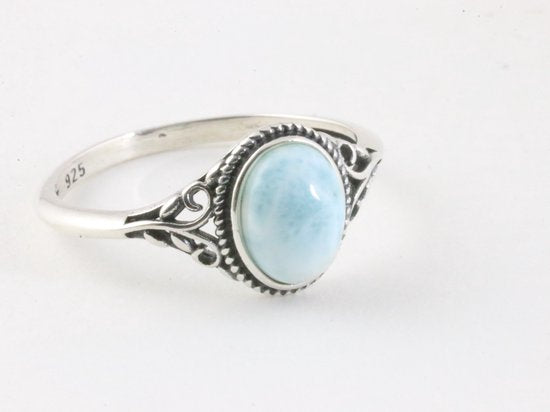 Bewerkte zilveren ring met larimar afbeelding 1
