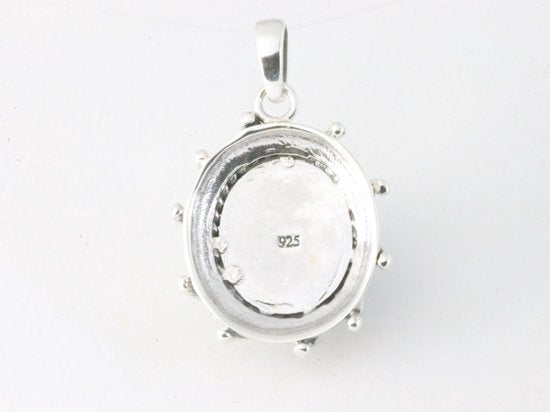 Bewerkte zilveren hanger met Australische opaal afbeelding 3