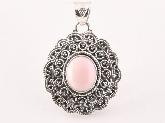 Bewerkte zilveren hanger met roze opaal afbeelding 1