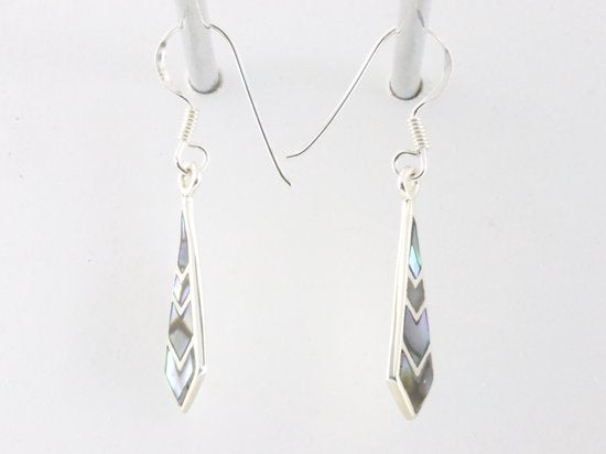 Fijne zilveren oorbellen met abalone schelp afbeelding 2