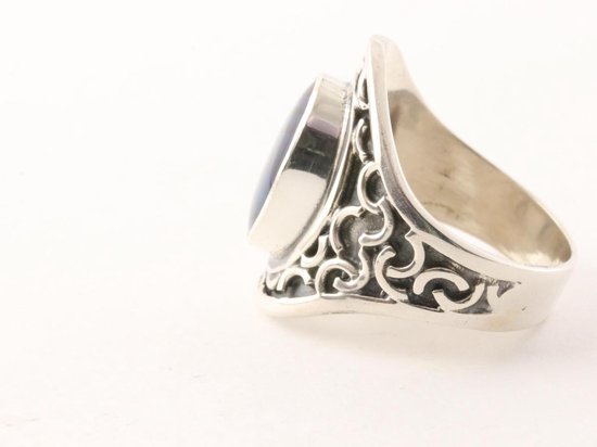 Bewerkte zilveren ring met blauwe abalone schelp afbeelding 2
