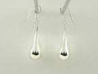 Druppelvormige zilveren oorbellen afbeelding 4