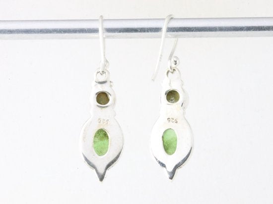 Fijne zilveren oorbellen met jade en parel afbeelding 2