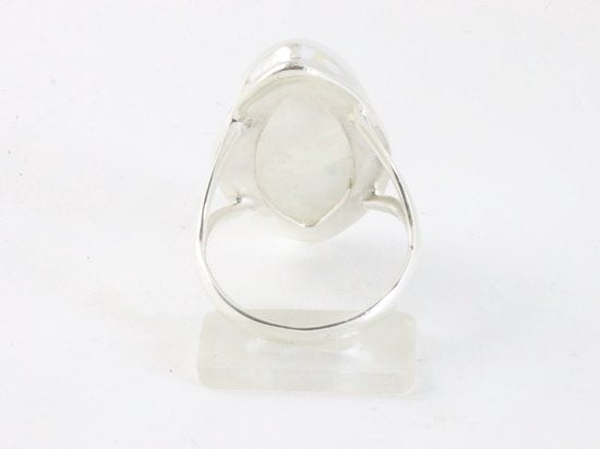 Langwerpige hoogglans zilveren ring met regenboog maansteen afbeelding 3