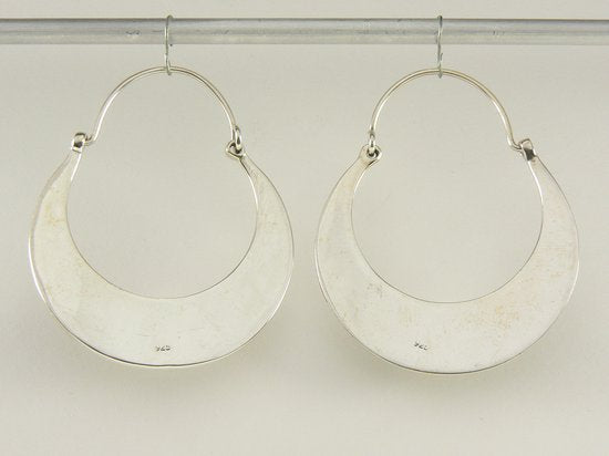 Grote fijn bewerkte zilveren oorringen afbeelding 3