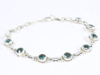 Fijne zilveren armband met blauwe topaas afbeelding 2