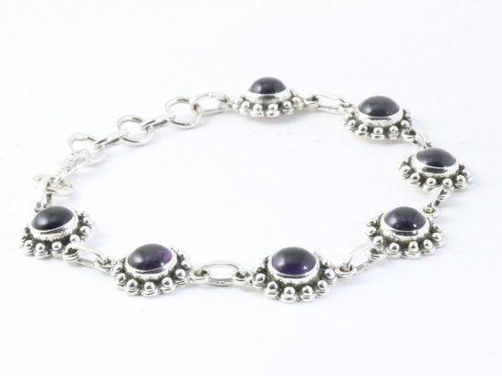 Bewerkte zilveren armband met amethist afbeelding 2