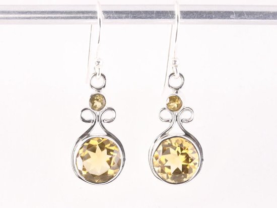 Opengewerkte zilveren oorbellen met citrien afbeelding 4
