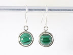 Fijne ronde zilveren oorbellen met malachiet afbeelding 3