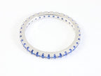 Fijne zilveren ring met blauwe saffier afbeelding 2