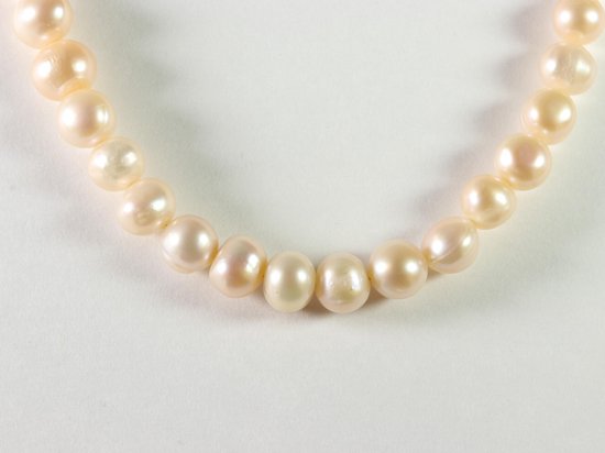 Collier van natuurlijke roze zoetwaterparels en zilveren sluiting afbeelding 1