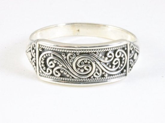 Traditionele fijn bewerkte zilveren ring afbeelding 3