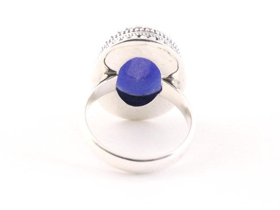 Zware bewerkte zilveren ring met blauwe saffier afbeelding 3
