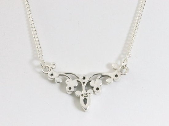 Fijne zilveren ketting met blauwe topaas afbeelding 2