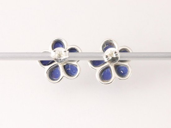 Bloemvormige zilveren oorstekers met lapis lazuli afbeelding 3