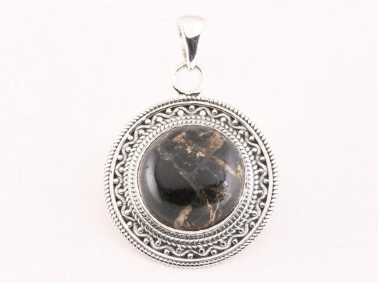 Bewerkte ronde zilveren hanger met zwarte koperturkoois afbeelding 1