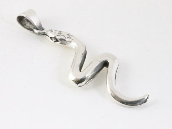 Zilveren slang hanger afbeelding 2