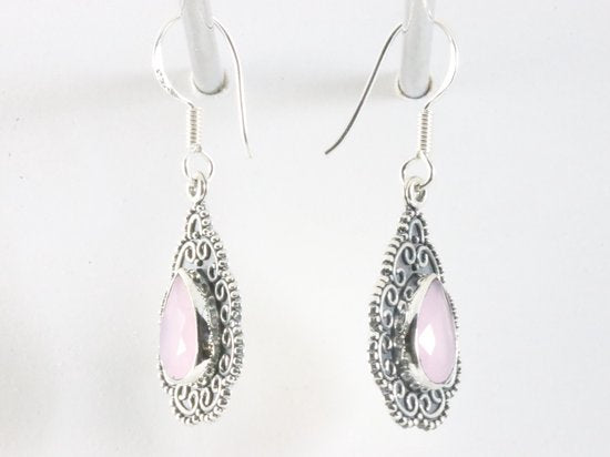 Bewerkte zilveren oorbellen met rozenkwarts afbeelding 2