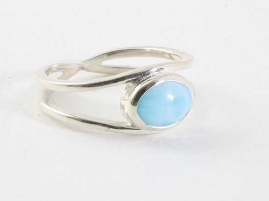 Opengewerkte hoogglans zilveren ring met larimar afbeelding 1