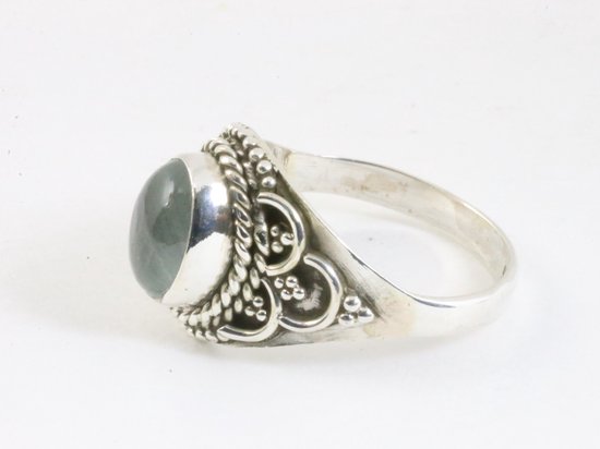 Bewerkte zilveren ring met aquamarijn afbeelding 2