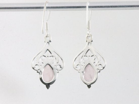 Opengewerkte zilveren oorbellen met rozenkwarts afbeelding 3
