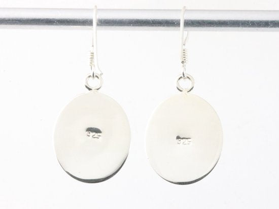 Ovale hoogglans zilveren oorbellen met abalone schelp afbeelding 3