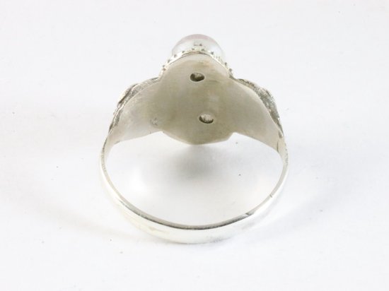 Bewerkte zilveren ring met rozenkwarts afbeelding 3