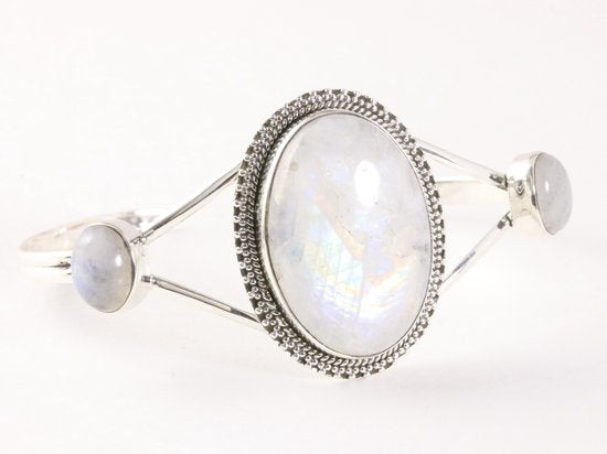 Traditionele bewerkte zilveren klemarmband met regenboog maansteen afbeelding 1