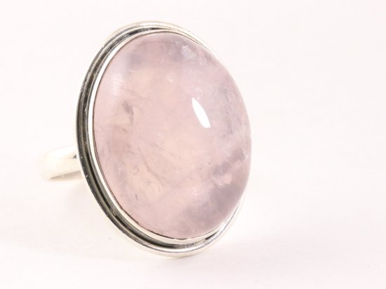 Ovale zilveren ring met rozenkwarts afbeelding 1