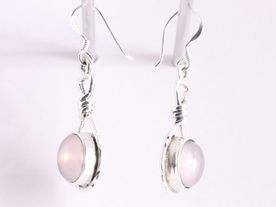 Geknoopte zilveren oorbellen met rozenkwarts afbeelding 2