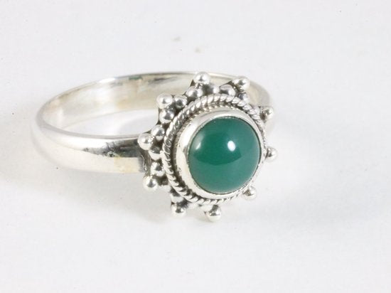 Fijne bewerkte zilveren ring met jade afbeelding 1