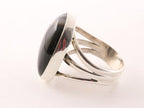 Grote ovale zilveren ring met gestreepte onyx afbeelding 2