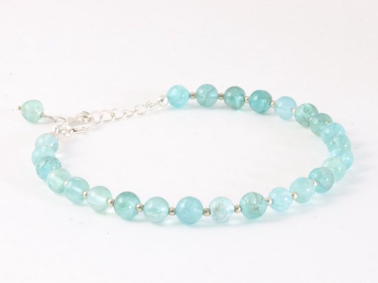 Armband van apatiet en zilveren kralen afbeelding 2