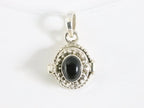 Traditioneel fijn bewerkt zilveren medaillon met onyx afbeelding 4