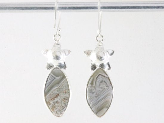 Bewerkte zilveren oorbellen met laguna lace agaat afbeelding 3