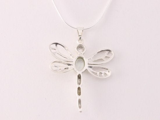 Zilveren libelle hanger met groene amethist aan ketting afbeelding 4