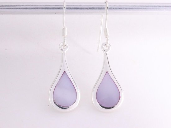 Druppelvormige zilveren oorbellen met paarse parelmoer afbeelding 3