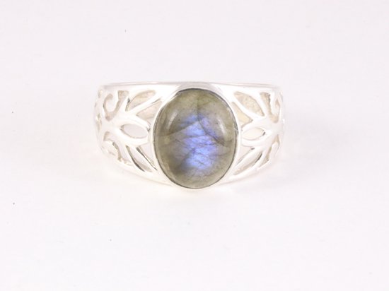 Opengewerkte zilveren ring met labradoriet afbeelding 4