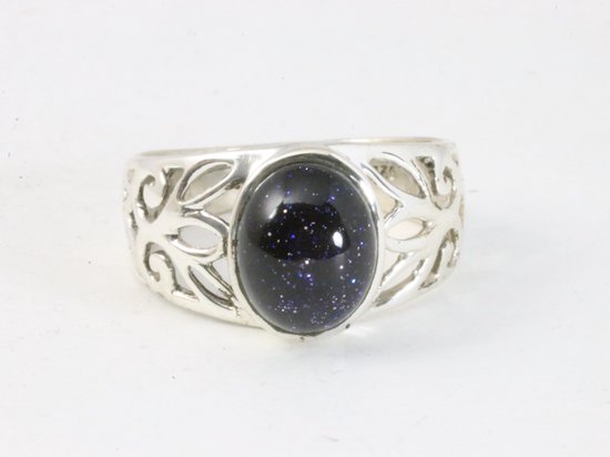 Opengewerkte zilveren ring met blauwe zonnesteen afbeelding 3