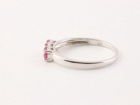 Fijne zilveren ring met robijn afbeelding 2