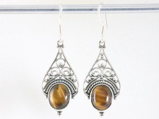Lange opengewerkte zilveren oorbellen met tijgeroog afbeelding 3