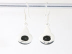 Fijne bewerkte zilveren oorbellen met onyx afbeelding 3