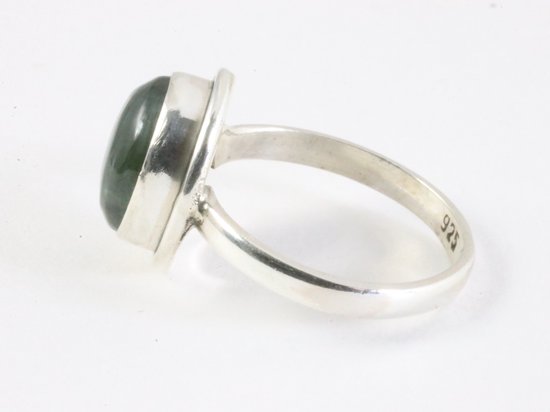 Fijne zilveren ring met groene serafiniet afbeelding 2