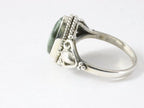 Fijne bewerkte zilveren ring met groene serafiniet afbeelding 2