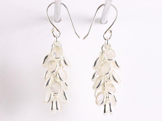 Lange trosvormige zilveren oorbellen met regenboog maansteen afbeelding 2