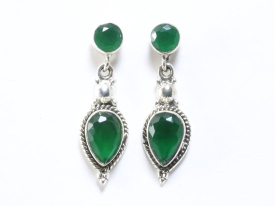 Bewerkte zilveren oorstekers met smaragd afbeelding 2