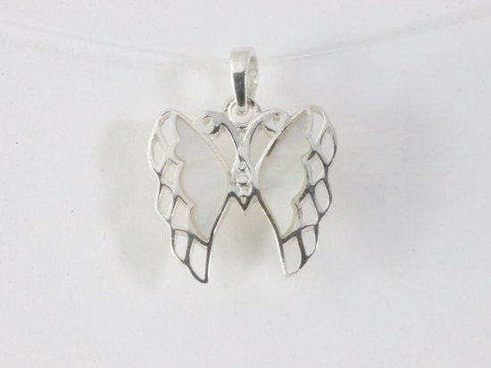 Fijne zilveren vlinder hanger met parelmoer afbeelding 4
