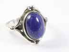 Bewerkte zilveren ring met lapis lazuli afbeelding 1